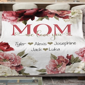 Personalized Floral Blanket for Mom, Mother&#39;s Blanket, Floral Mom Blanket Names, Gift for Her, Custom Grandmother Blanket, Gift for Nana