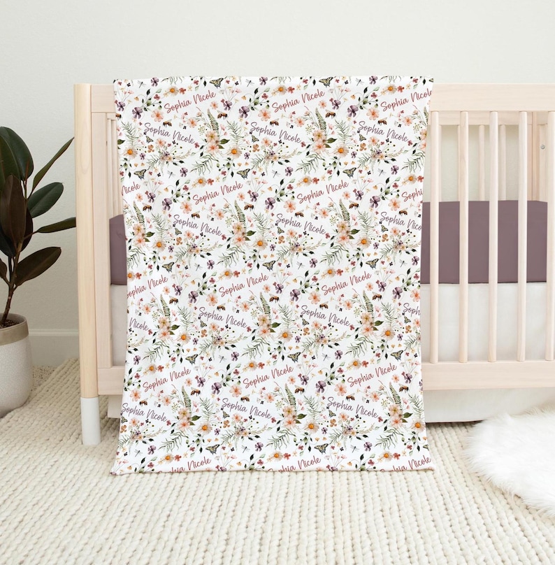 WILDFLOWER BABY BLANKET Personalized Baby Girl Wildflower Blanket, Toddler Girl Wildflower Name Blanket Wild Flower Nursery Baby Shower Gift immagine 5