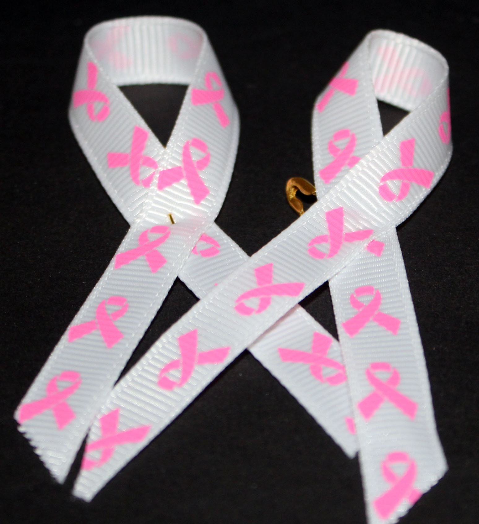 Bulk Set of 20 Support Breast Cancer Awareness Ribbons Pin Back Show