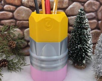 Pencil-Shaped Pencil Holder – Clever Storage for Teachers and Students