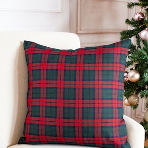 Plaid pillow cover, farmhouse pillow cover, tartan pillow sham, green white and red plaid pillow cover