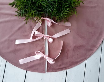 Dusty pink tree skirt,  old pink Christmas tree skirt, Monochrome tree skirt, velvet tree skirt