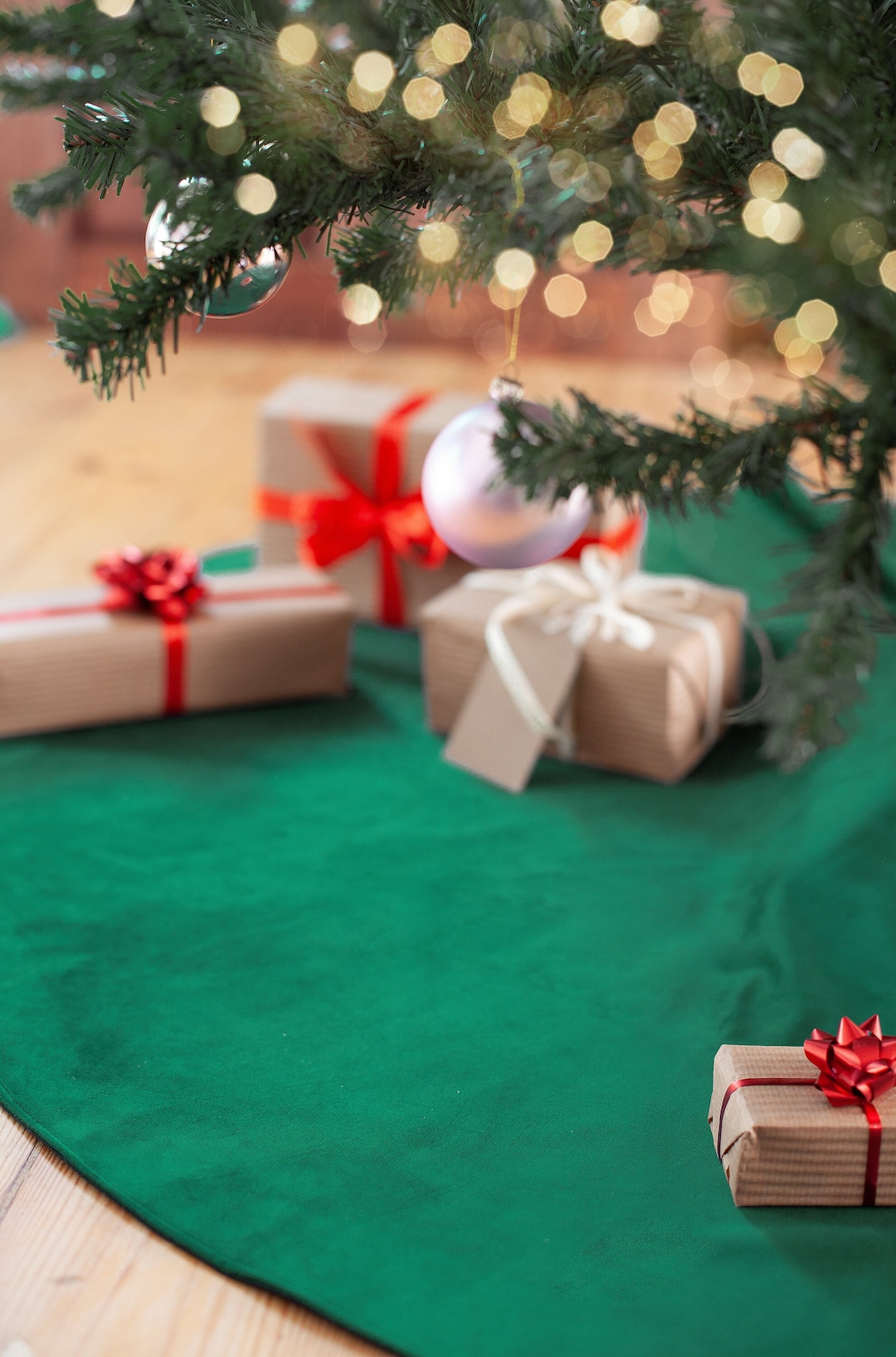 Green Velvet Tree Skirt 