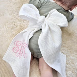 Monogrammed Baby Bow Sash, Crib Bow, Maternity Photo Prop, Baby Shower Gift, Swaddle Wrap Bow