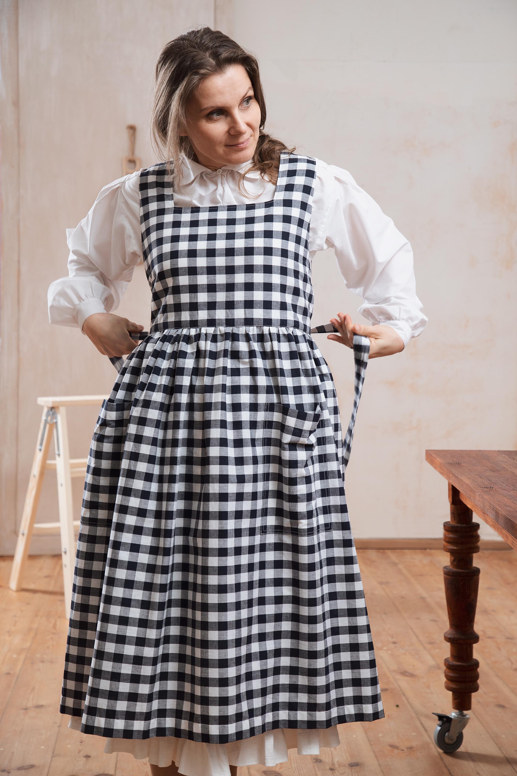 Pinafore Dress for Ladies, Tartan Cottagecore Apron With Pockets