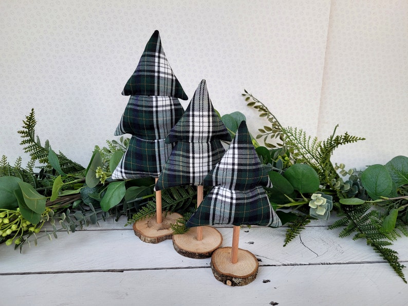 Plaid Christmas tree ornaments image 2