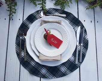 Plaid place mats, green and white plaid placemats, xmas place mats, round placemats. place mats, table setting, tartan mats, center piece