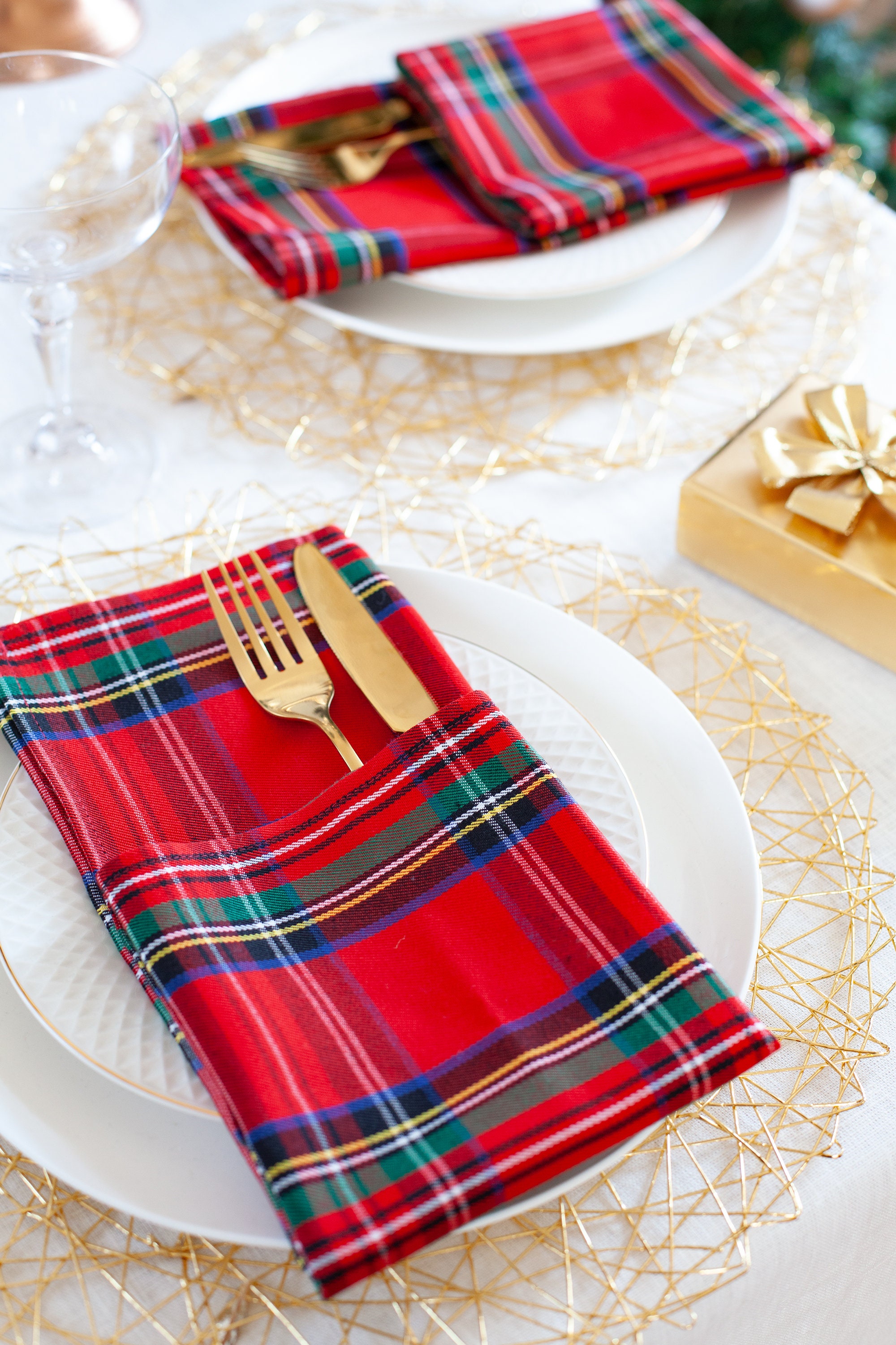 Serviettes de Table classiques à carreaux rouges et verts, 4 pièces,  décoration de noël 2024, tissu Tartan écossais, 40x40cm