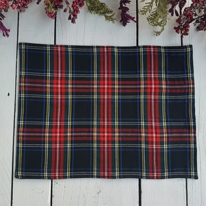 Tartan place mats, Christmas place mats, black plaid place mats