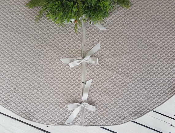 Beige Tree Skirt Quilted Christmas Tree Skirt Monochrome Tree Skirt Quiltedt Beige Tree Skirt Etsy Canada
