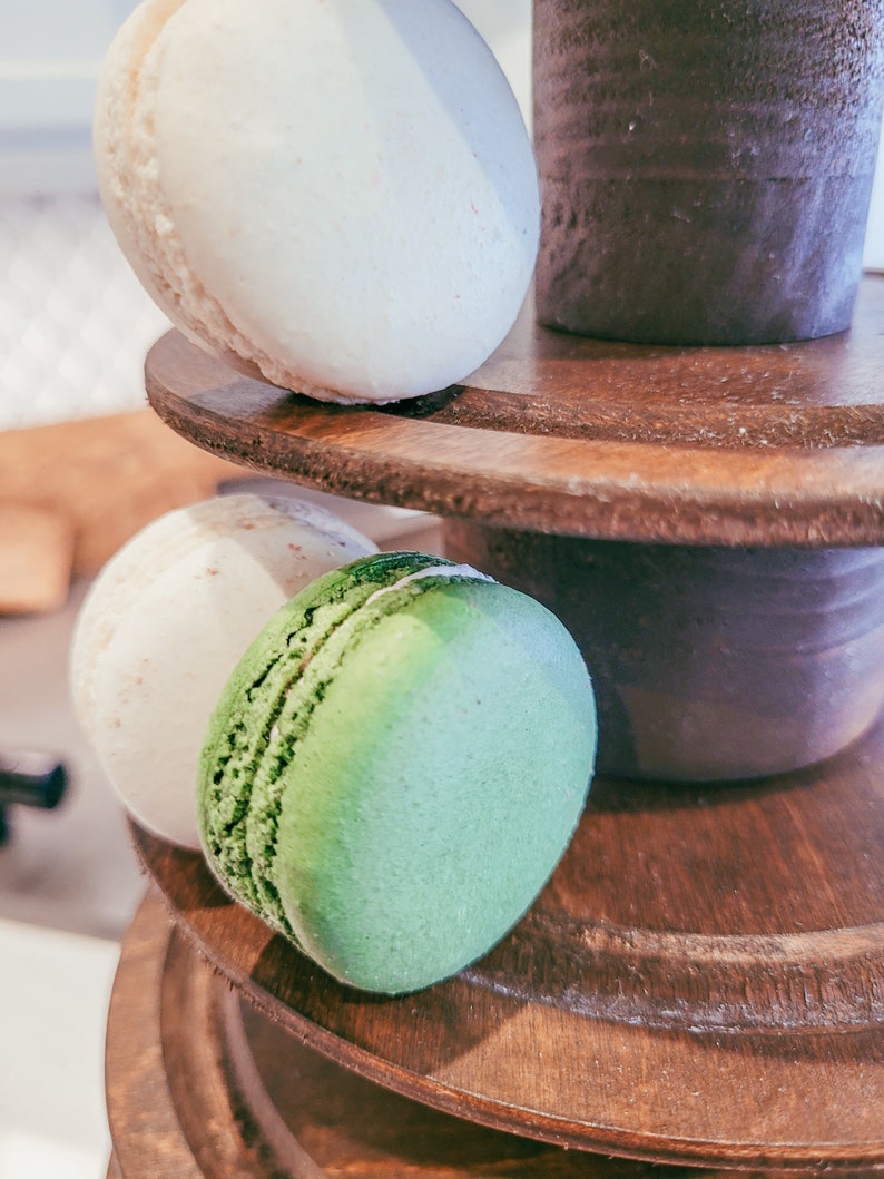 Round Wood Macaron/Macaroon Tower image 9