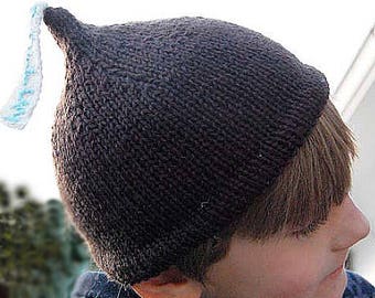 Candy Kiss Hat Knitting Pattern