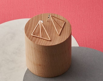 Rose gold-plated geometric triangle earrings