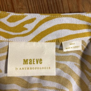 Maeve par Anthropologie • Chemisier à manches courtes à imprimé zèbre • Petite taille pour femmes image 6