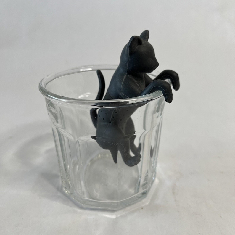 Infusor de té de silicona Fred PURRTEA original con forma de gato • Gatito gris • Sin caja imagen 1