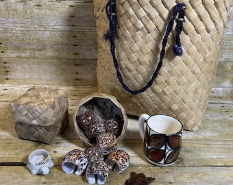 Curated Hawaiian Island Home Décor Bundle • Turtles • Shells • Folk‑Art Crafts
