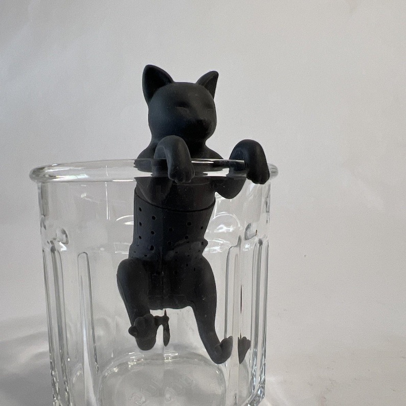 Infusor de té de silicona Fred PURRTEA original con forma de gato • Gatito gris • Sin caja imagen 4