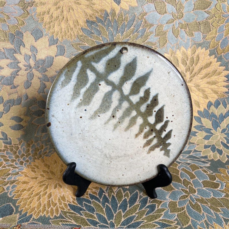 Vintage Deanna Nichols Studio Pottery Fern Wall Plaque 7.25” Missouri Artist image 2