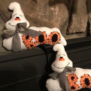 Halloween Ghosts, Set of Two Handmade Flying Ghost, Primitive Ghosts, Ghosts, BOO's