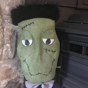 Primitive Frankenstein Door or Wall Hanger, Handmade Halloween Frankenstein Decoration