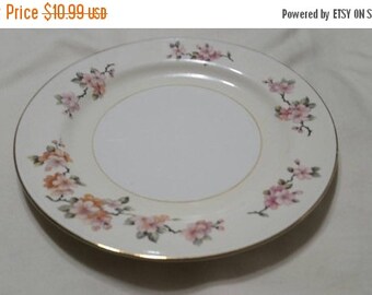On Sale Homer Laughlin Eggshell Nautilus 10 inch DinnerChop Plate with Purple and Pink Tulip Design