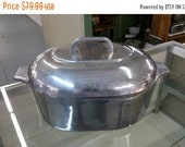 On Sale 8 Quart, Wagner Ware, Magnalite, Country Kitchen, Large Oval Turkey Roaster Pan Made in Ohio 4264P