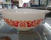 On Sale Rare Pyrex, Friendship Pattern 443, 2.5 Quart Mixing Bowl Cinderella Style, White with Red and Orange Flowers and Red Birds
