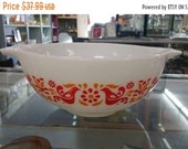 On Sale Rare Pyrex, Friendship Pattern 443, 2.5 Quart Mixing Bowl Cinderella Style, White with Red and Orange Flowers and Red Birds
