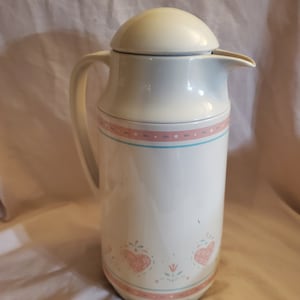 Corning Thermique Forever Yours Pink Heart Carafe Hot Beverage Container Serving Pot Discontinued Pattern