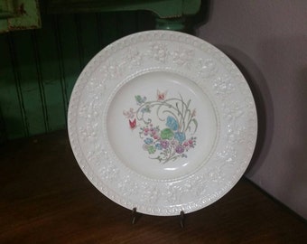 Rare Find, Montreal, Wellesly Wedgwood, Ivory Embossed 9.5 inch Plate with Flower Garden Design, Made in England