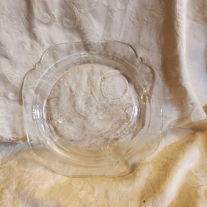 Federal Glass , Clear Glass Dinner/Chop Plate or Snack Tray &quot;Madrid&quot; Style 10.25 inch  Serving Dish Vintage Kitchen