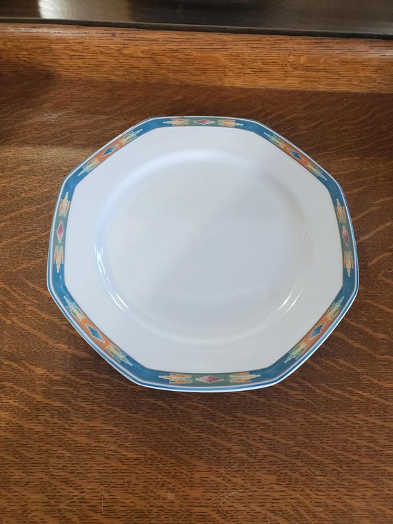 Christopher Stuart Fine China 10.50 Inch Dinner Serving Plate