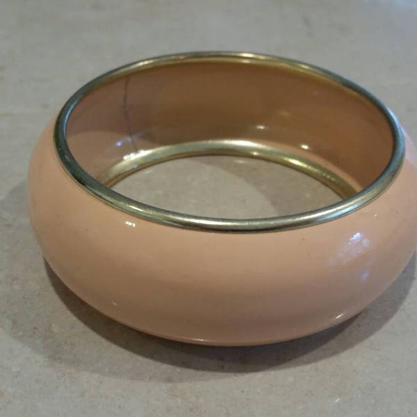 Collectible Bling Brass and Peach White Wide Bangle  Bracelet Costume Jewelry Fashion Accessory