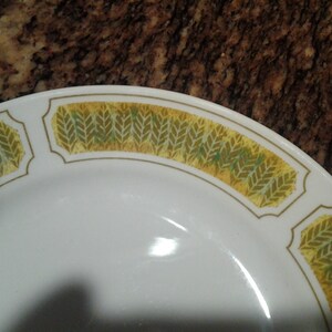 Vintage Franciscan China Yellow and Green Leaf Replacement 5 inch Salad Plate image 4