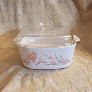 A 3 B Peach Floral Corning or Pyrex Casserole Dish 3 Liter Bowl with Lid Serving Glass Collectible Kitchen Decor