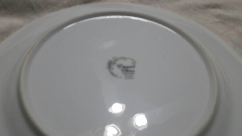 On Sale Crescent China 10 inch Porcelain Dinner Plate Tara Design with Yellow Blue Orange and Pink Flowers