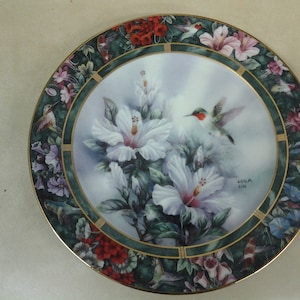 W L George &quot;The Ruby Throated Hummingbird&quot; Lena Liu&#39;s Hummingbird Treasury Collector Plate