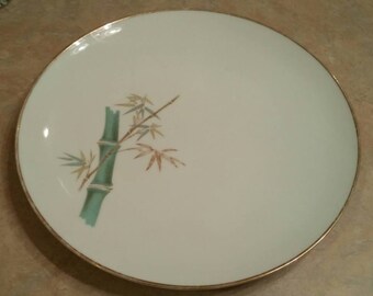 Noritake Ivory China "Oriental" Design 10 inch Dinner Plate with Bamboo Stalk