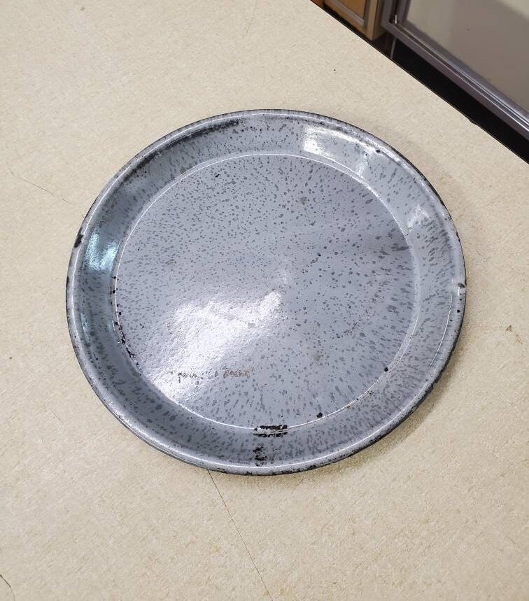 Aged Rustic, Black and Light Gray Graniteware, 9.5 inch ,Pie Plate or Serving Dish,  Mid Century Kitchen, Cooking Pan, Home Decor