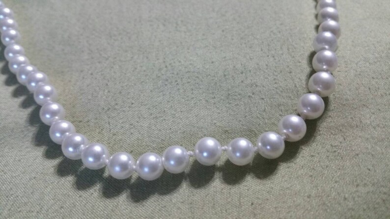 On Sale Collectible Bling Small Bead Faux Pearl Beaded Necklace 15 inch with Gold Toned Clasp