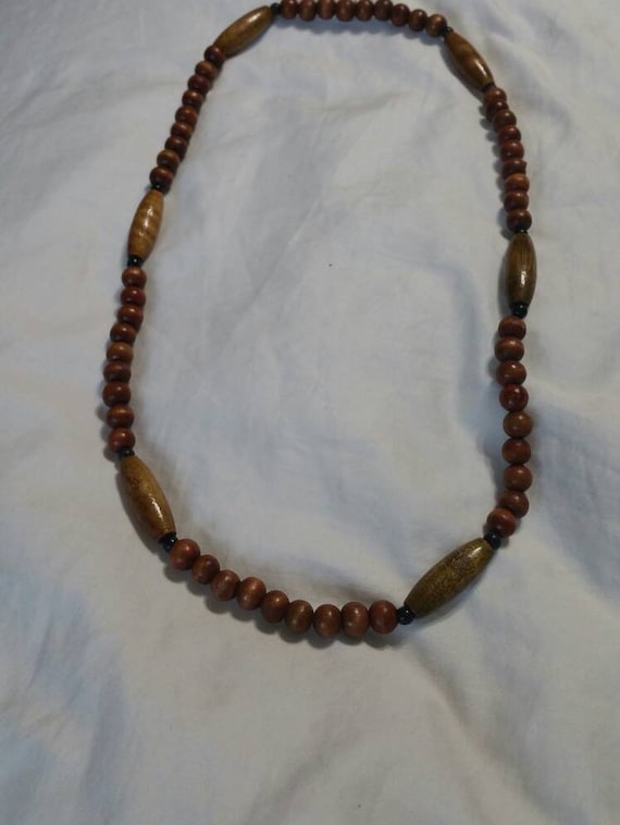 Metal and Clasp Free, 28 inch Wooden Beaded Neckl… - image 1