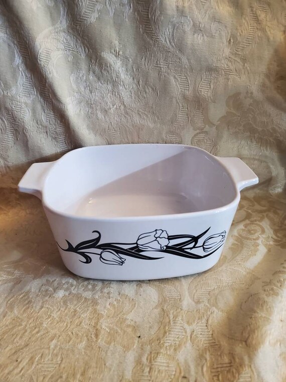 Corning Ware, A-1.5 L, Lyrics Pattern Square, 1.5 Quart, Casserole