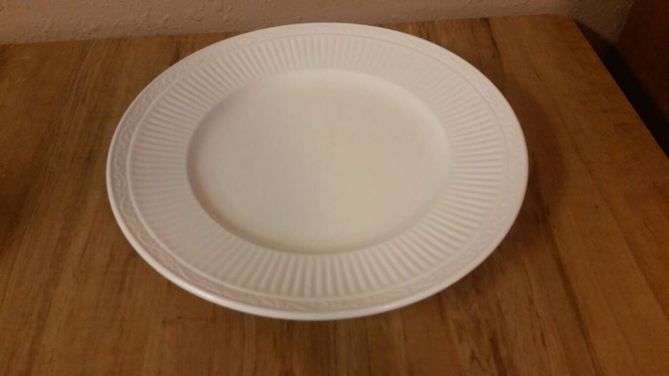 Mikasa Italian Countryside 8.75 Luncheon or Salad Plate Stoneware All Cream Dish Ribbed with Scrolls