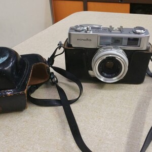Minota Rokkor AL-F C 35 Mm Camera with  Original Leather Case, Vintage Photography Tool