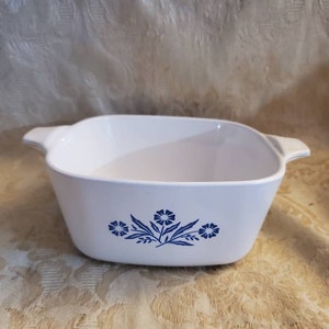 Blue Cornflower Design,   Corning Ware,  Single Serving 700ml Casserole Dish , P 43 B, Mid Century Kitchen