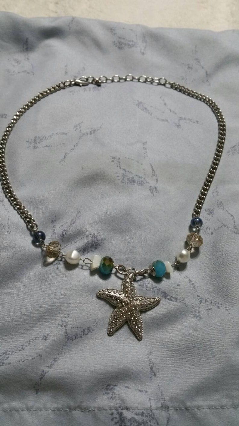 On Sale Blue Green and Turquoise Colored Bead Silver Toned Star Fish Charmed Chunky Bead 21 inch Choker Necklace Costume Jewelry Fashion Acc