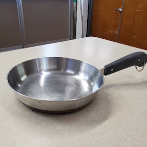 Revere Ware, Copper Bottom, 8.10 Saute Pan or Skillet, Chrome Cooking Pot , Vintage Kitchen