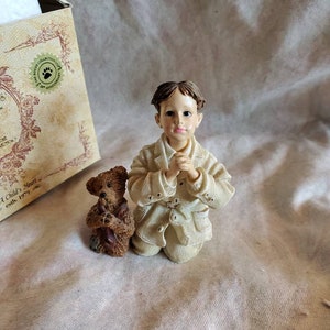 1999 Boyds Collection, Mark with Luke.... The Prayer, Yesterday&#39;s Child, The Dollstone Collection, Resin Figurine