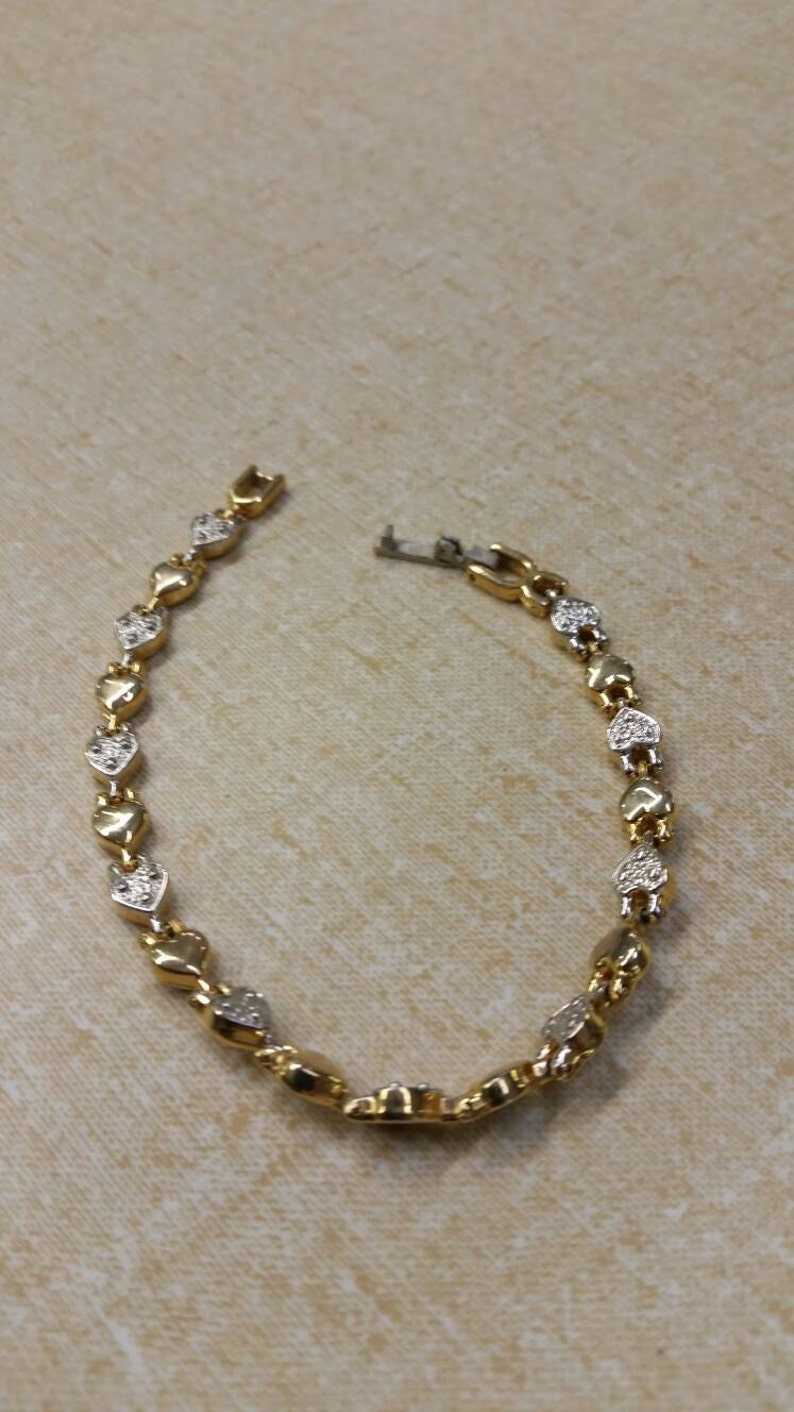 On Sale Inexpensive Bling Gold Toned and Rhinestone Tone Heart Link Bracelet Costume Jewelry Fashion Accessory