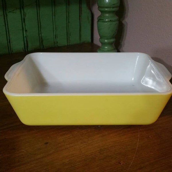 Pyrex Yellow Rectangular Refridgerator Ware Dish Glass Casserole